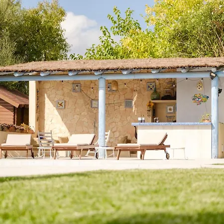 Vinya Vella Holiday home *